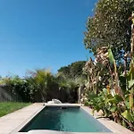 Maison De La Bonaventure Perols, Piscine Et Jardin * ペロル