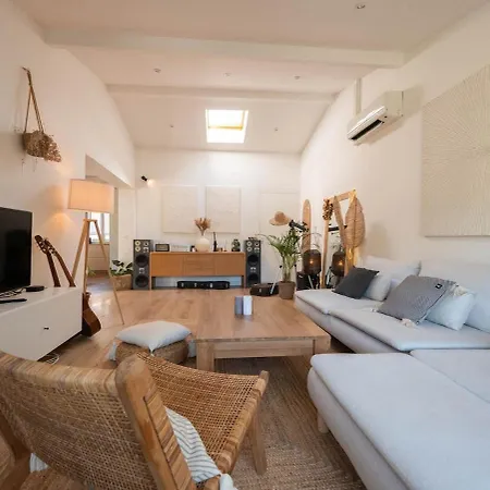 Maison De La Bonaventure Perols, Piscine Et Jardin * Perols